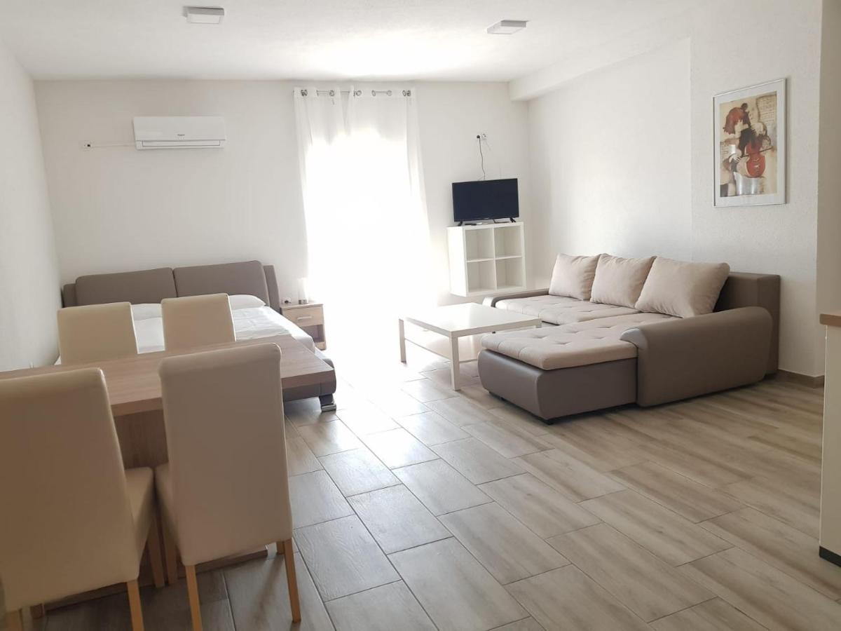 Apartmani Dobra Villa Vodice Dış mekan fotoğraf