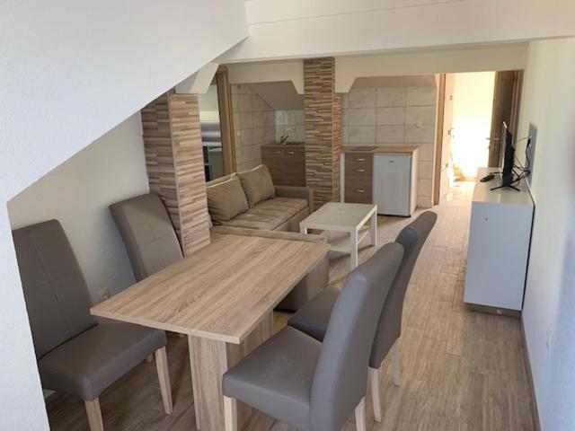 Apartmani Dobra Villa Vodice Dış mekan fotoğraf